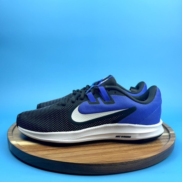 Nike Shoes - NIKE DOWNSHIFTER 9